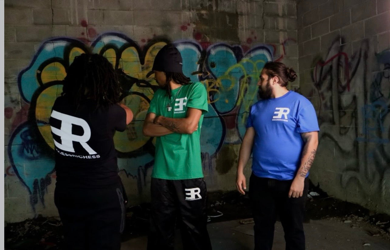 ENDLESSRICHESS TEES
